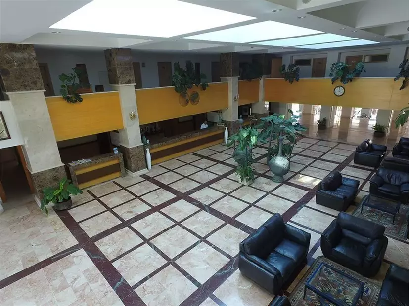 Top Hotel