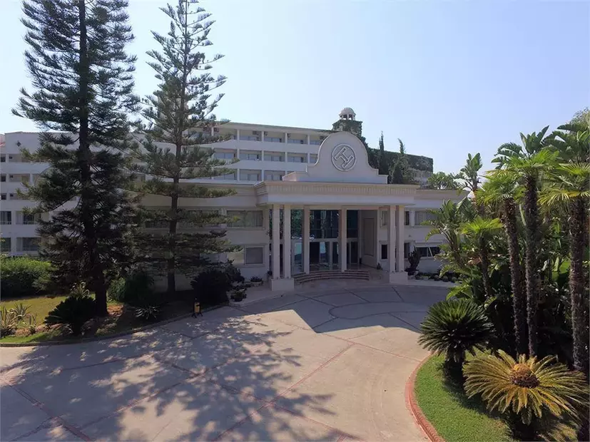 Top Hotel