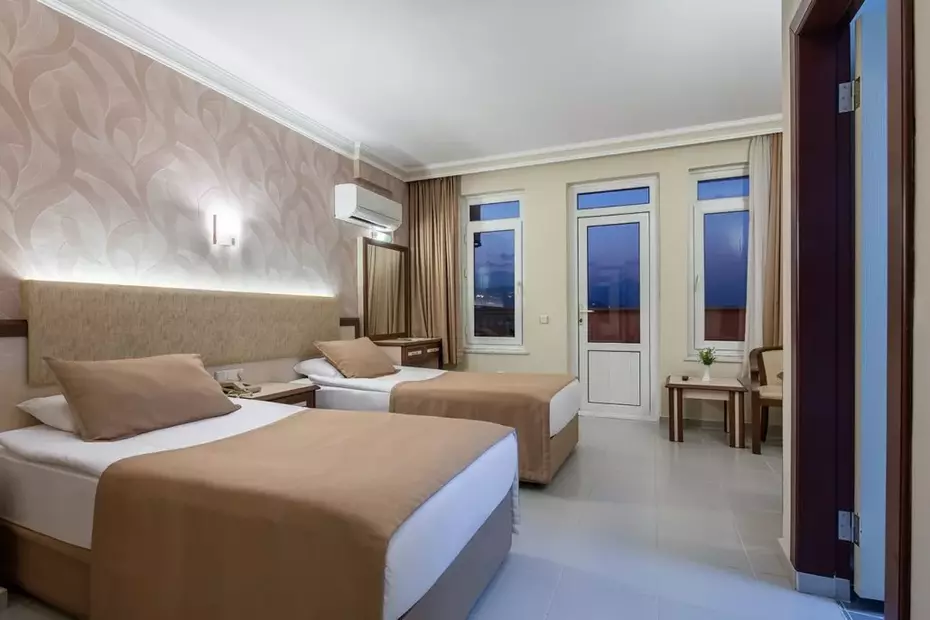May Flower App Hotel