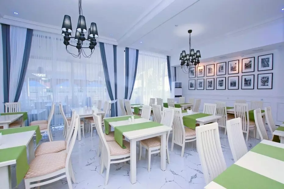 Paradise Beach Hotel
