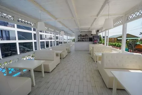 Paradise Beach Hotel
