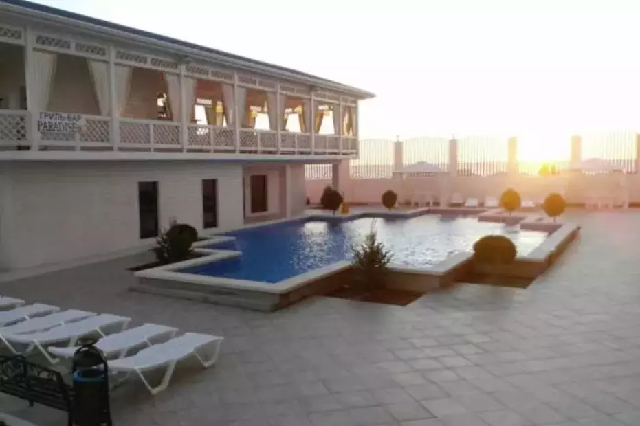 Paradise Beach Hotel