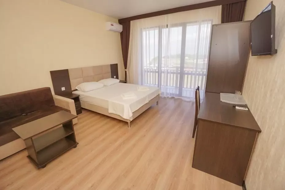 Paradise Beach Hotel