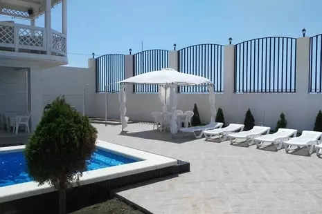 Paradise Beach Hotel