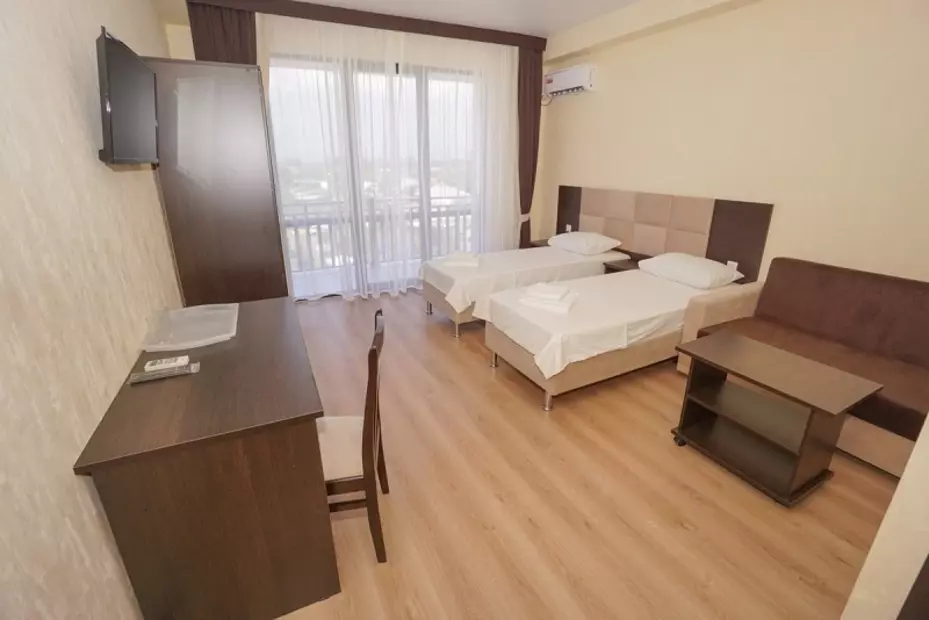 Paradise Beach Hotel