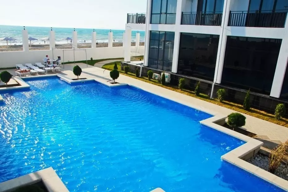Paradise Beach Hotel