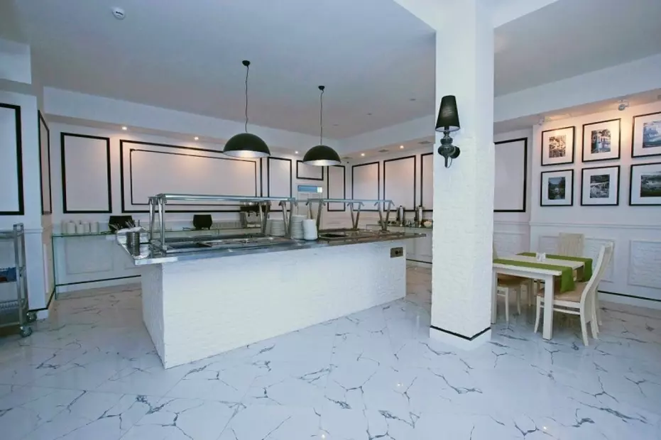 Paradise Beach Hotel