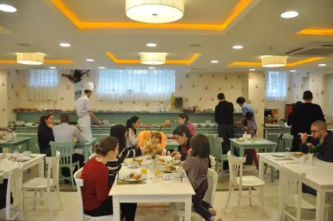 Istanbul Holiday Hotel