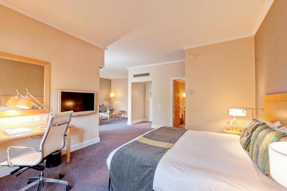 Le Suffren Hotel & Marina