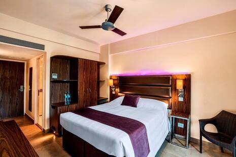 Caspia Hotel