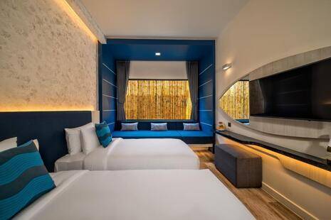 Clover Hotel Patong ( Ex. Surf Hotel Patong )