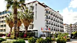 Boulevard Hotel