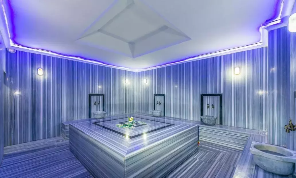 Boulevard Hotel