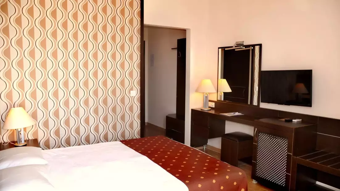 Boulevard Hotel
