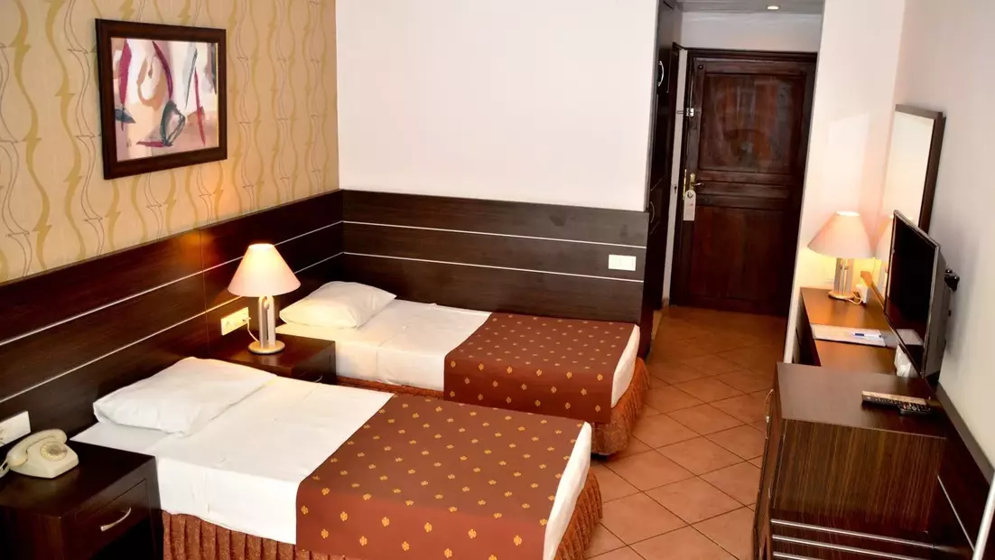 Boulevard Hotel