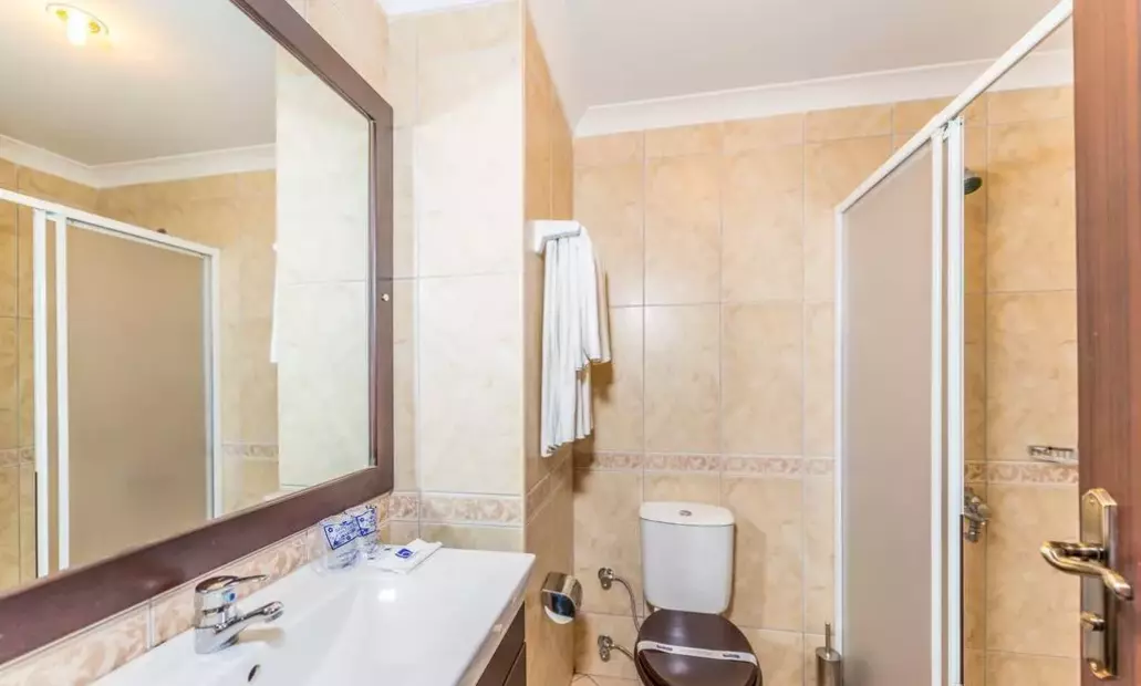 Boulevard Hotel