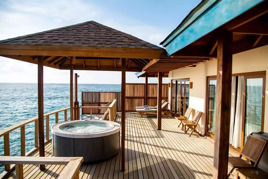 Reethi Faru Resort