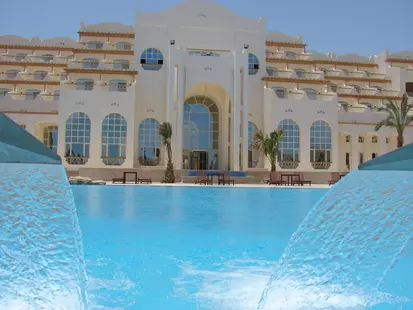 Royal Lagoons Aqua Park Resort Hurghada