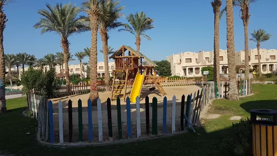 Royal Lagoons Aqua Park Resort Hurghada