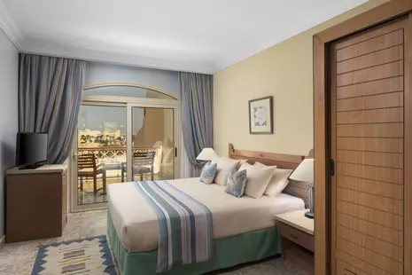 Royal Lagoons Aqua Park Resort Hurghada