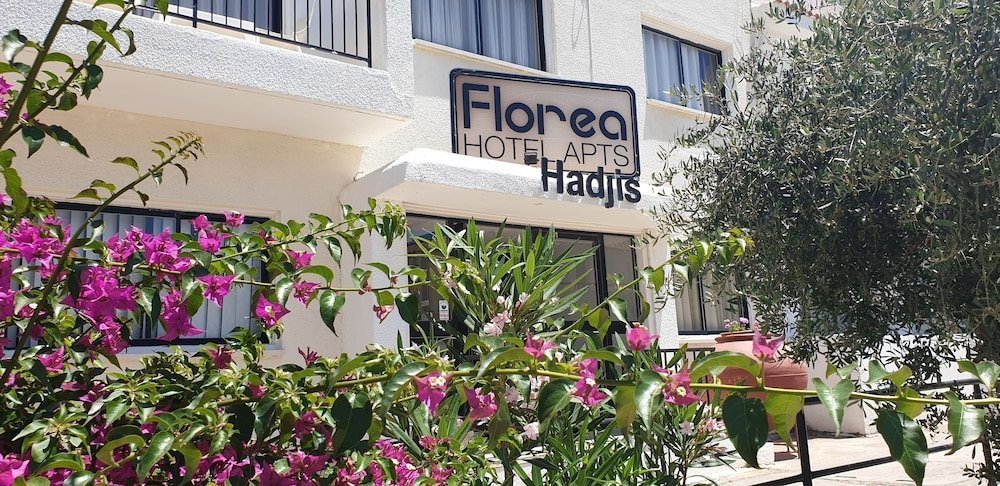 Florea Hotel Apts