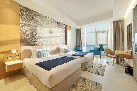 Royal Central The Palm