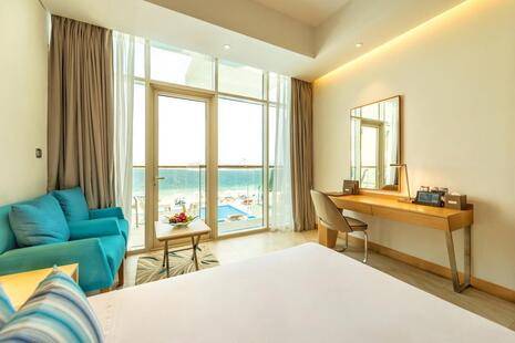 Royal Central The Palm
