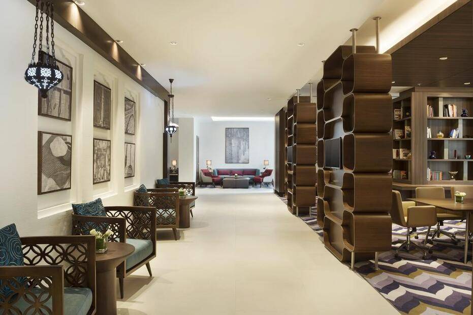 Hampton By Hilton Dubai Airport