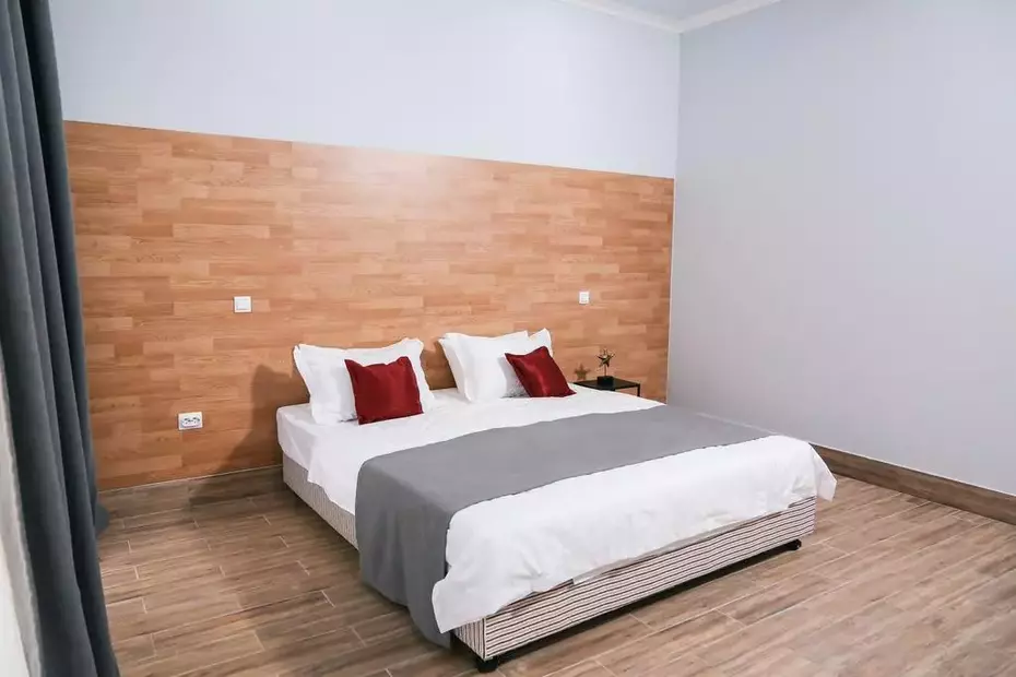 Higos Hotel