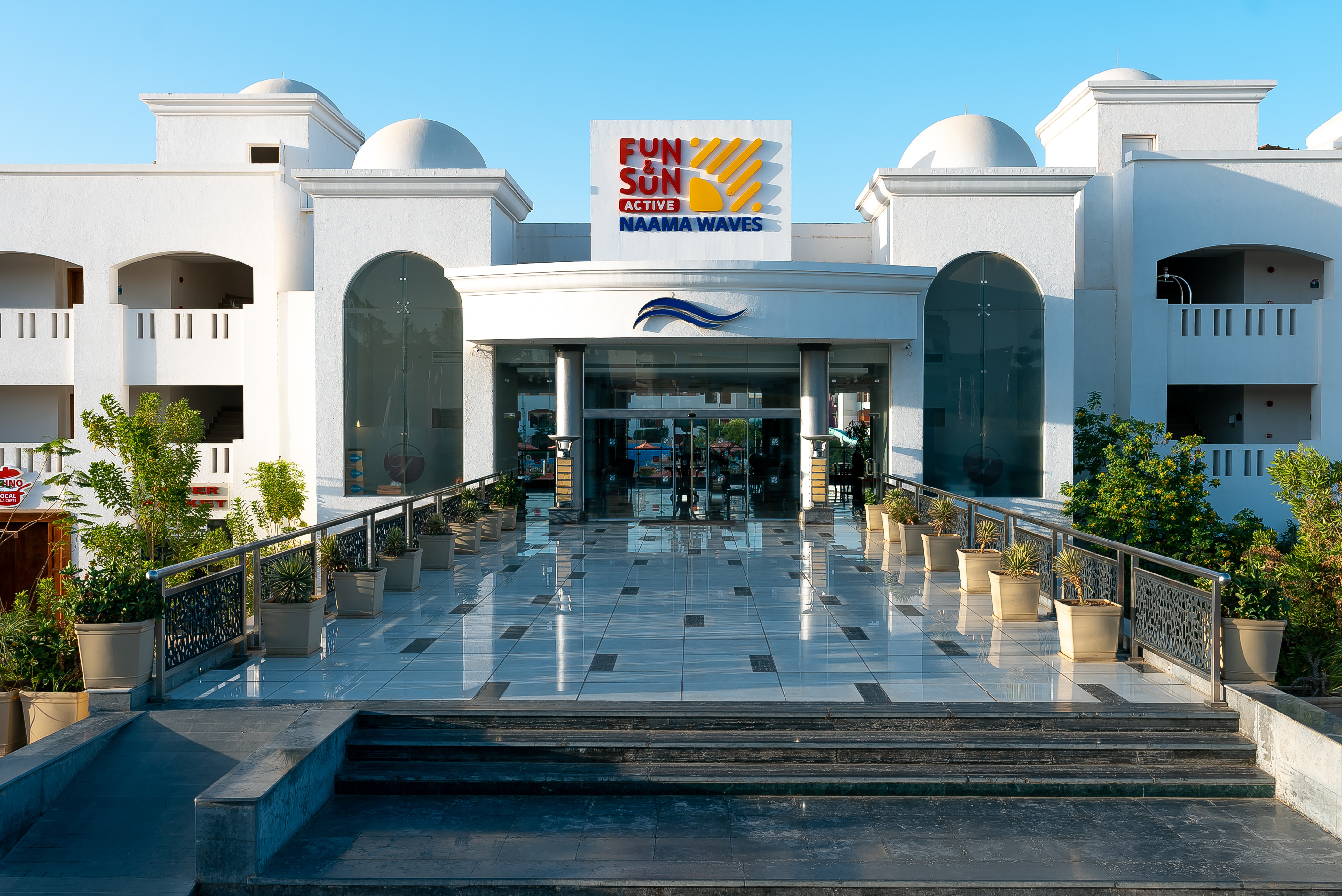 FUN SUN ACTIVE Naama Waves Hotel