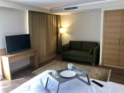 Fehmi Bey Hotel