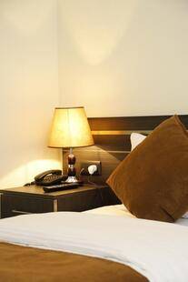 Tomus Hotel