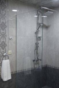 Tomus Hotel