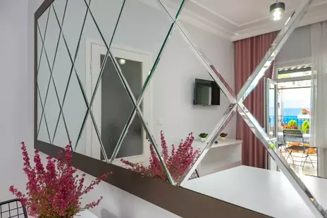 Dualis Hotel