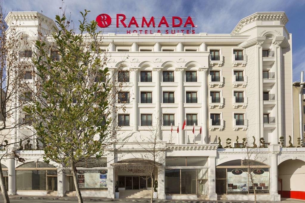 Ramada Hotel Suites Istanbul Merter