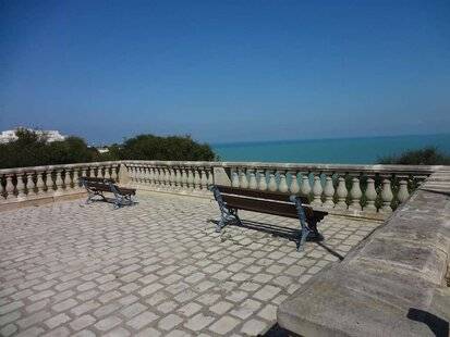 Golden Tulip Carthage Residence
