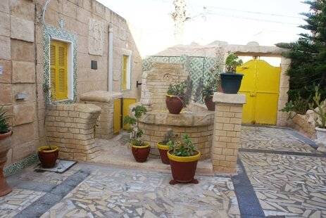 Hotel Donia