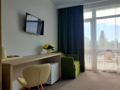 Oasis Club Resort Hotel