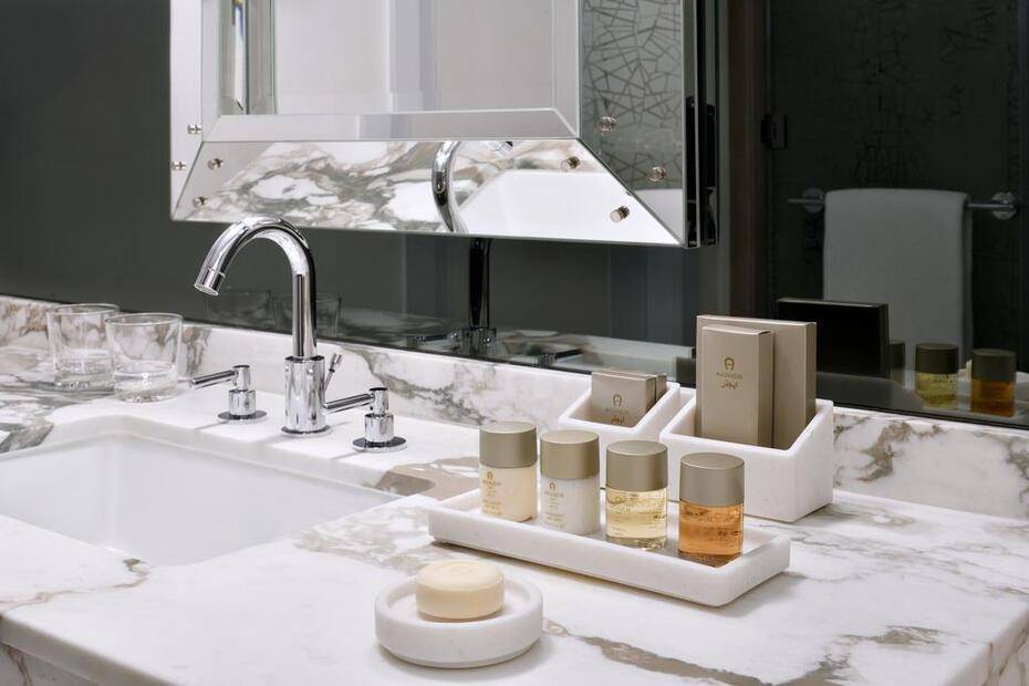 Grand Plaza Movenpick Media City Hotel