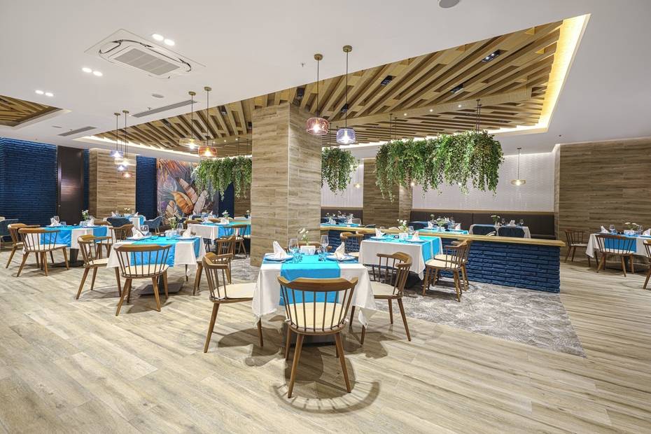 Kirman Calyptus Resort