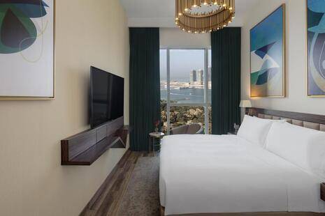 Avani Palm View Dubai Hotel & Suites