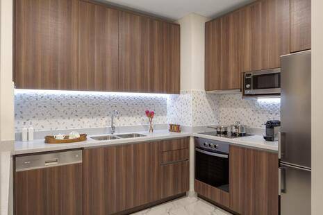 Avani Palm View Dubai Hotel & Suites