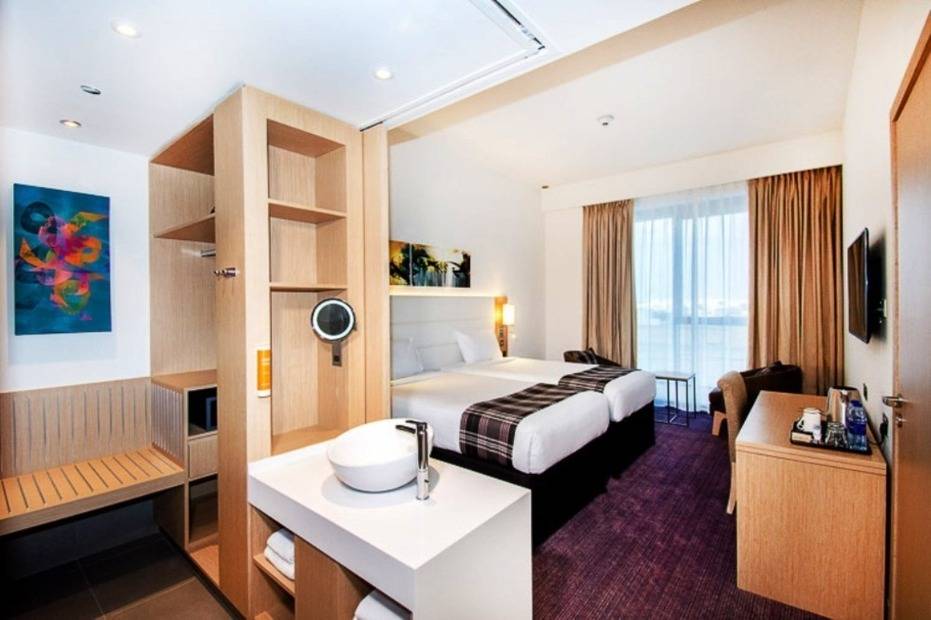 Premier Inn Dragon Mart