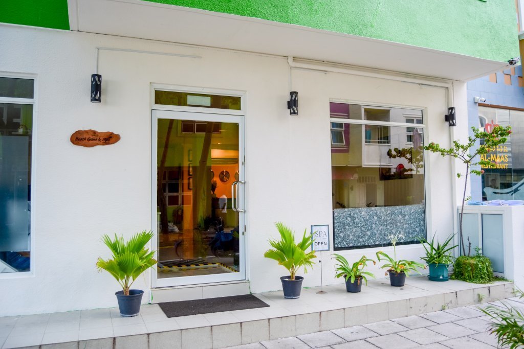 Beach Grand Spa Premium