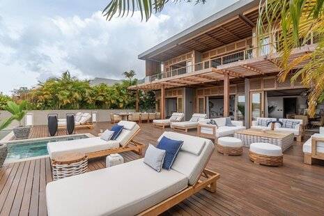 Lescale Resort Marina & Spa