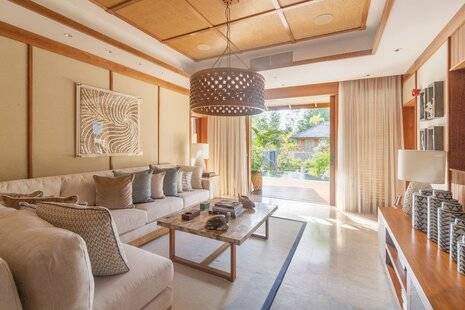 Lescale Resort Marina & Spa