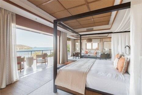 Lescale Resort Marina & Spa