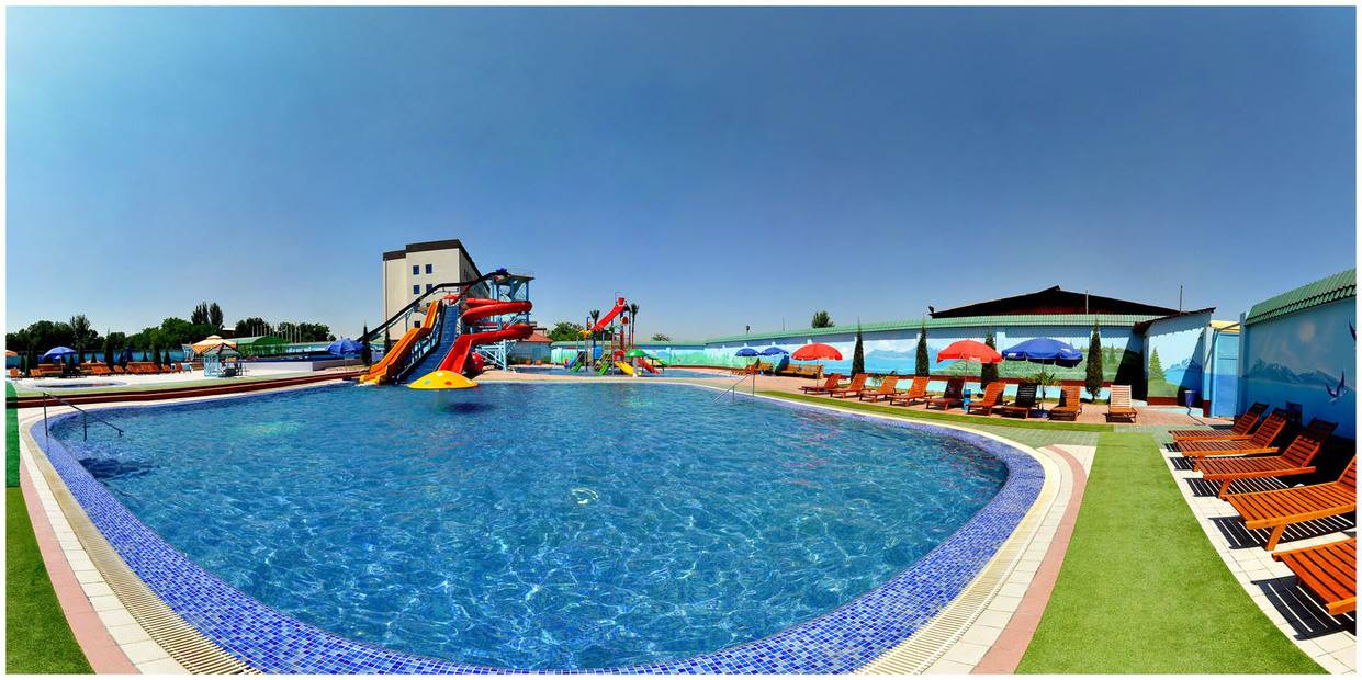 Golden Valley Hotel