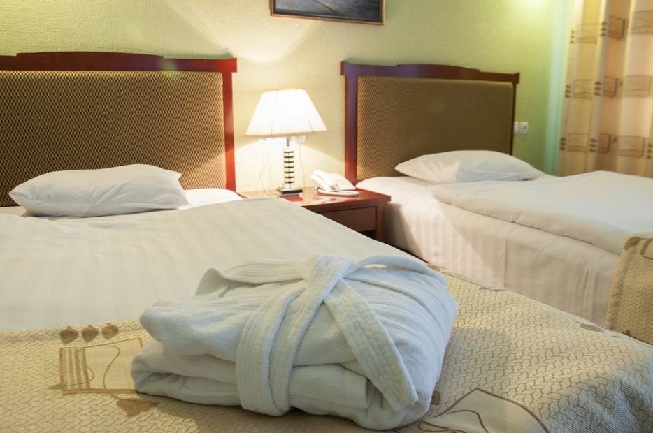 Golden Valley Hotel