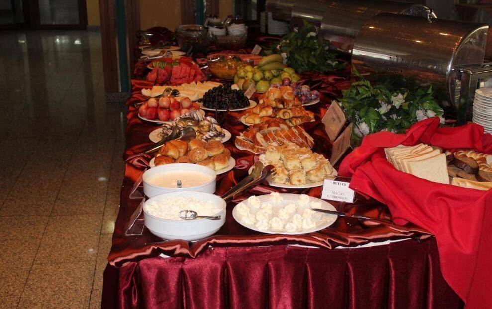 Shodlik Palace Hotel